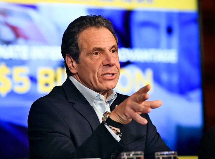 New York Gov. Andrew Cuomo (D) signed a measure on Friday that bans employers from discriminating against job applicants and employees based on their religious attire and facial hair.