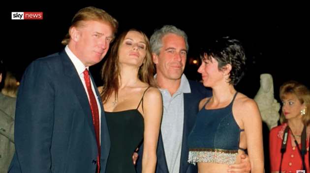Donald Trump, Melania Trump, Jeffrey Epstein et Ghislaine Maxwell lors d'une