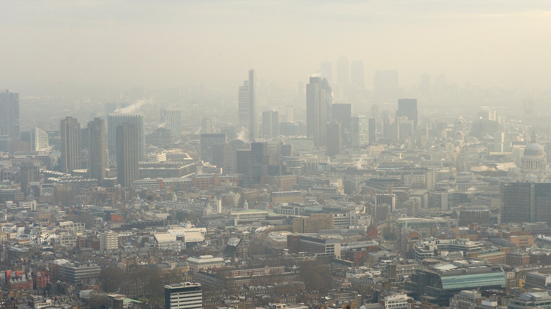 City Air Pollution 'As Bad For Your Lungs As A Daily Pack Of Cigarettes