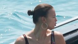 Sin photoshop y pillada a traición: así es Irina Shayk en Ibiza al