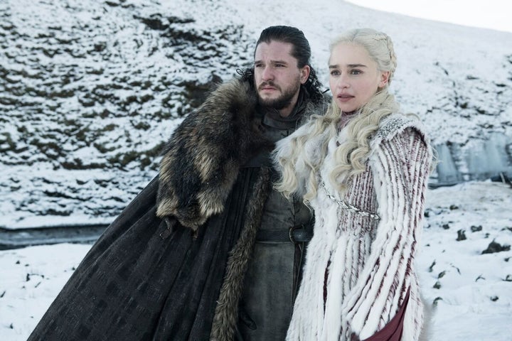 Kit Harington and Emilia Clarke in Game Of Thrones