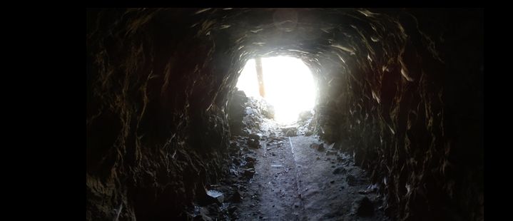 Σέριφος: μια υπόγεια διαδρομή από το Μ. Λιβάδι στην παραλία