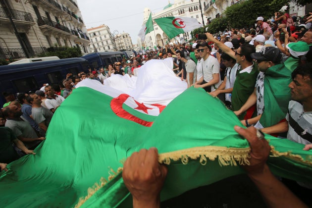 En Algérie, un régime irréformable et un risque de