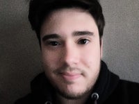 Ventitreenne Muore Per Overdose Era La Sua Prima Dose Di Eroina L Huffpost