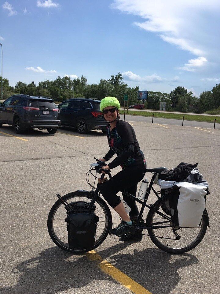 Cécile Hryhorczuk est partie de Vancouver le 23 juin dernier en vélo pour traverser le Canada. Elle est finalement arrivée à Montréal le 17 août.