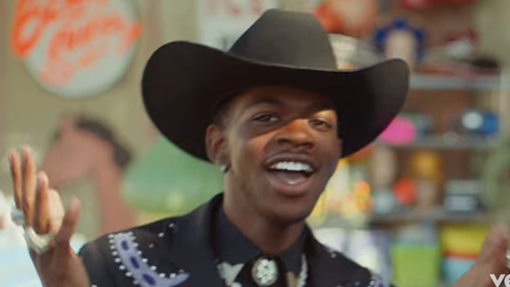 Billy cyrus old town. Lil nas x old Town Road. Old Town Road Lil nas x feat Billy ray. Ft. Billy ray Cyrus.