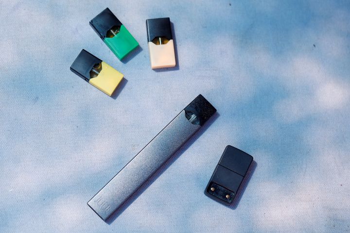 A Juul e-cigarette and pods are seen in this picture illustration taken September 16, 2018. 