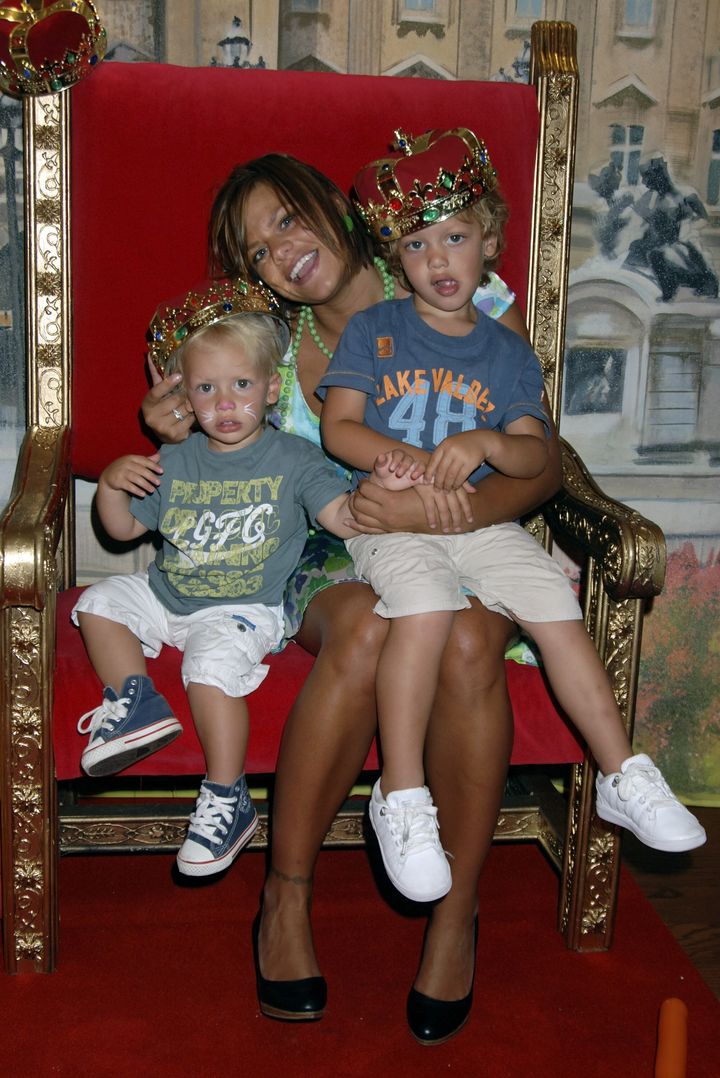 Jade with sons Bobby and Freddie in 2006