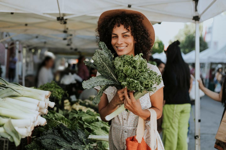 Since 2003, several researchers have looked at whether a short-term switch from a conventional to an organic diet affects pesticide exposure. These studies have lasted one to two weeks and have repeatedly shown that “going organic” can quickly lead to dramatic reductions in exposure to several different classes of pesticides.