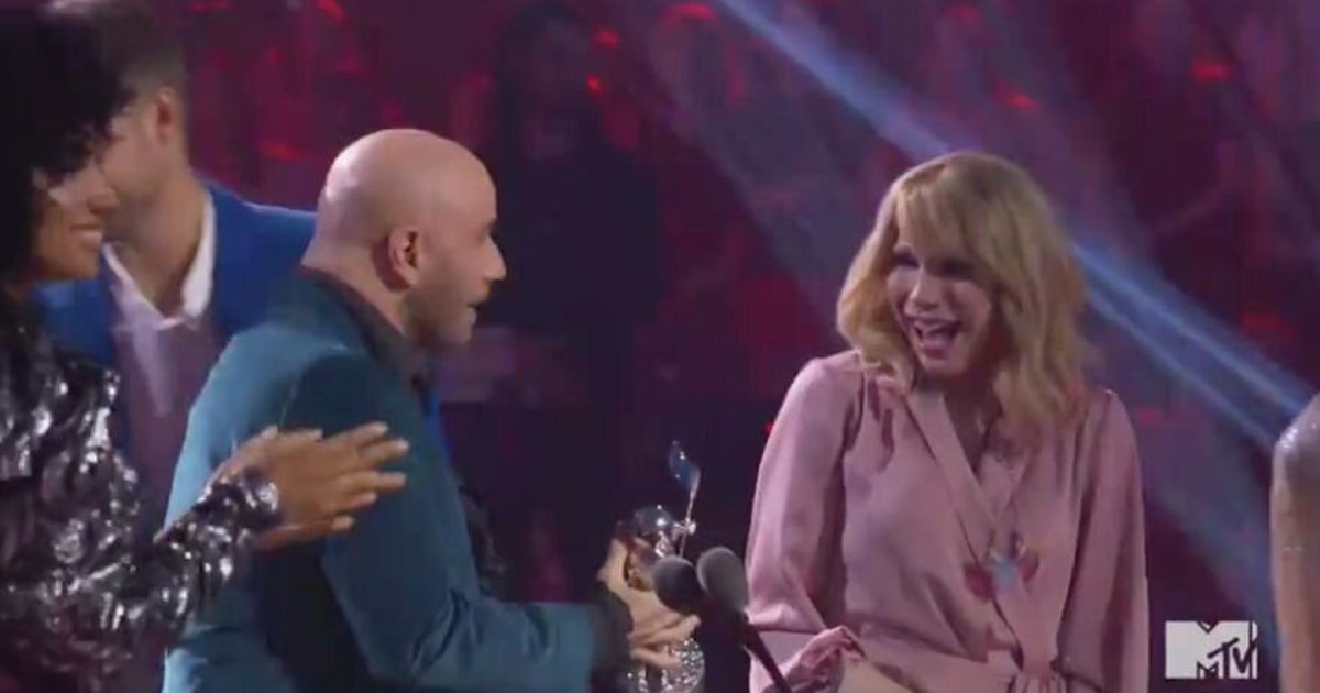 Téléchargement gratuit Images John Travolta Breaks His Silence On Taylor Swift Jade Jolie Vmas le plus cool par