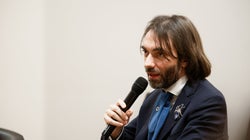 Villani jure à Macron que sa candidature à Paris ne serait pas un “acte de
