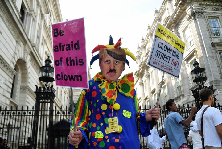 Una rotesta contra Boris Johnson en el Reino Unido.