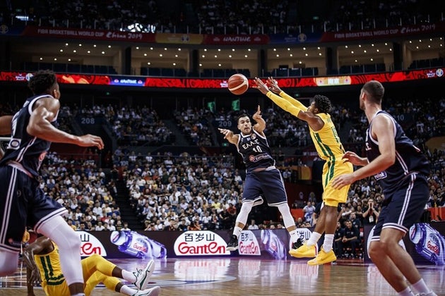 Φοβερή no look πάσα του Κώστα Σλούκα στον Γιάννη Αντετοκούνμπο.