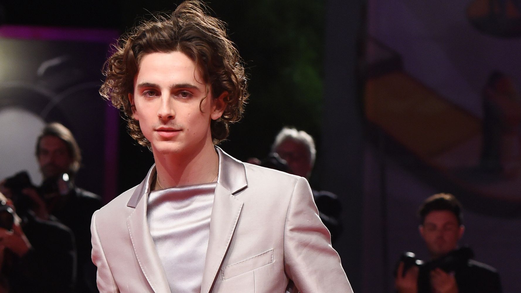 Timothée Chalamet Wore A Belted Silver Suit And Now We All Want One |  Huffpost Life