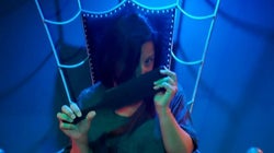 Probé el sadomasoquismo a los 50 y conocí a mi novio de 30 en una