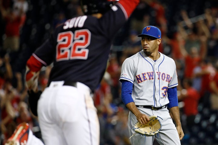 New York Mets relief pitcher Edwin Diaz made walk-off losers of the Mets after Kurt Suzuki's three-run home run.