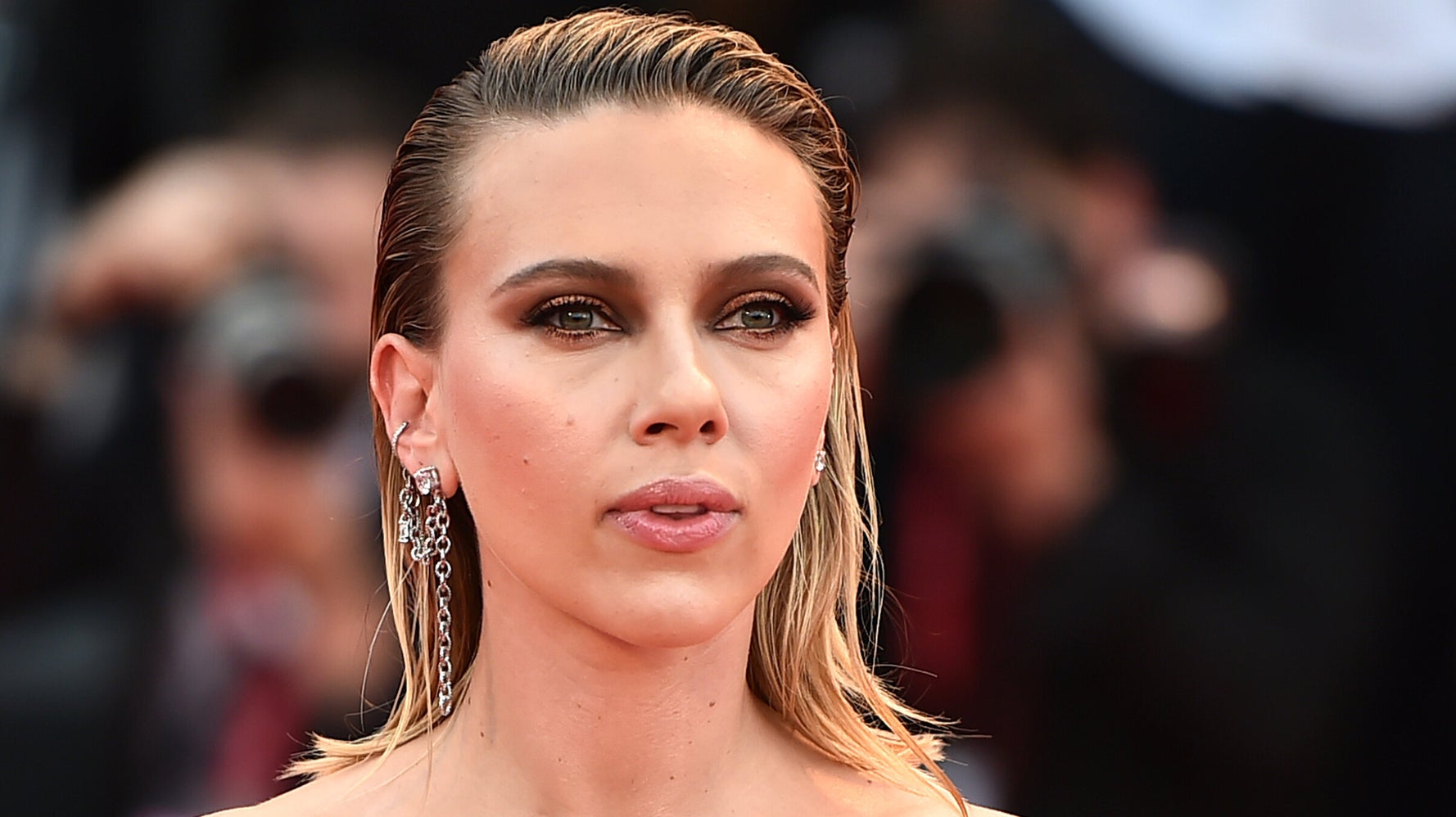 Scarlett Johansson Believes Woody Allen Is Innocent HuffPost