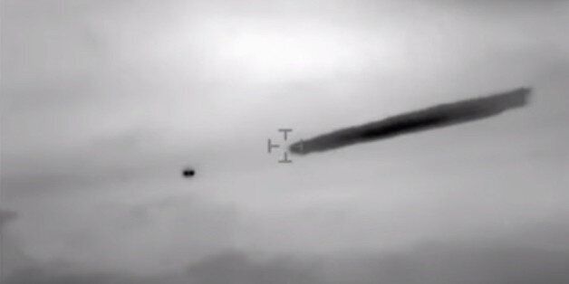 믿을 수 없을 정도로 놀라운 UFO 영상이 칠레 해군에 의해