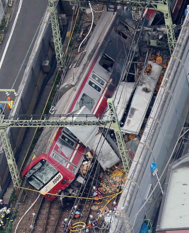 京急脱線事故 がんばれ京急 がトレンド入り 京急の責任を検証する報道への 違和感 ハフポスト