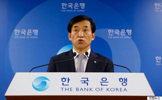한국은행, 올해 경제성장률 전망치 3.2→3.0%로