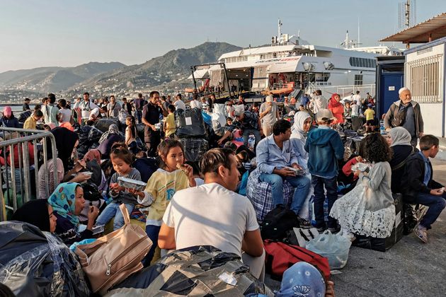 Τα «χρυσά» δρομολόγια: Οι «ταρίφες», οι απειλές και η «μπίζνα» με τα