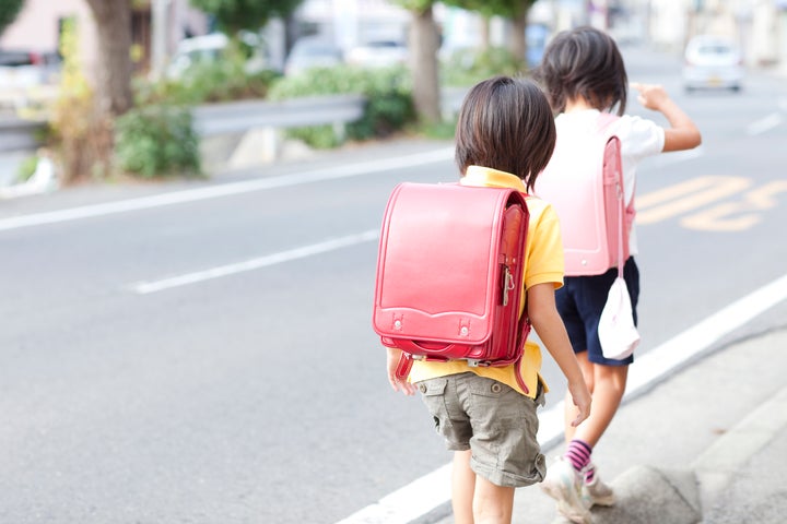 2月上旬に届いたランドセルを結愛ちゃんは背負ったり飾ったりして小学校の入学を待っていたという