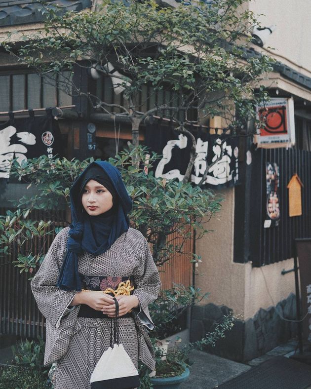 東京の街で「ヒジャブ」の彼女がクリエーターとして生きる理由