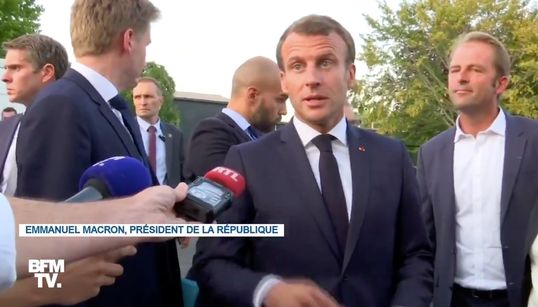 Macron appelle au “discernement” dans les sanctions contre l’homophobie dans le