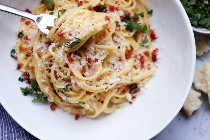 The Creamiest No Cream Carbonara Pasta Wandercooks