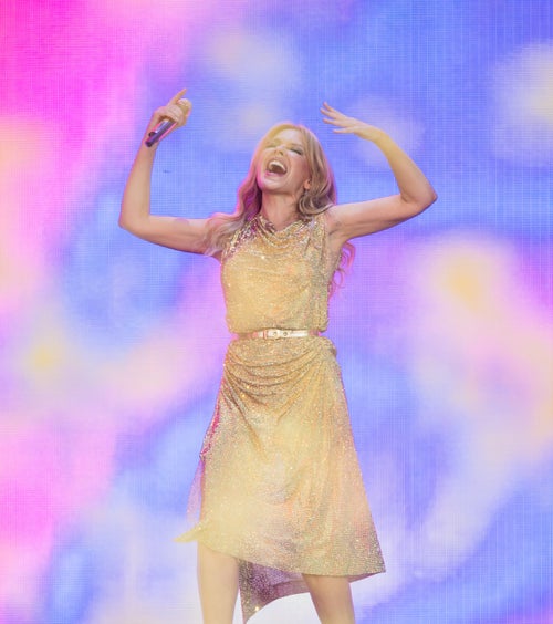 kylie minogue gold dress glastonbury Kylie Minogue
