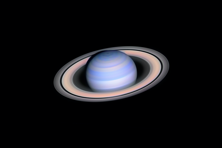 Infrared Saturn, by László Francsics.With this image, the photographer decided to take on the challenge of revealing the very near infrared colours of Saturn. 