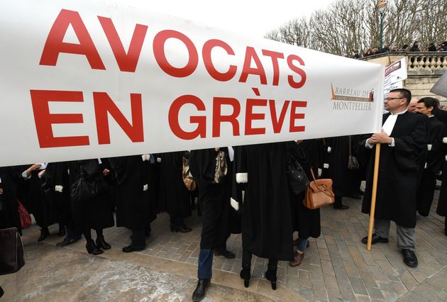 Des avocats manifestant Ã  Montpellier en mars 2018