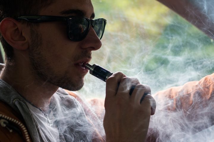 Vaping and driving