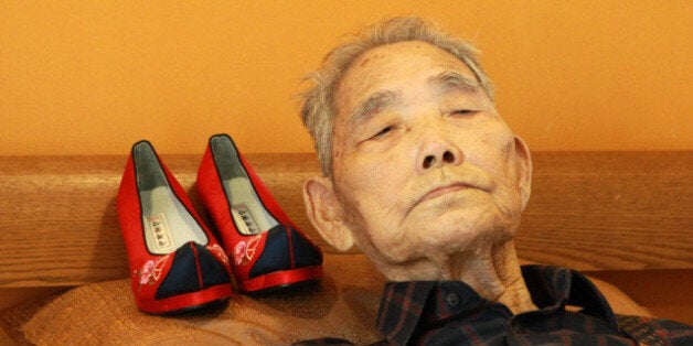 꽃신 사주겠다던 약속을 65년 만에 지키게 된