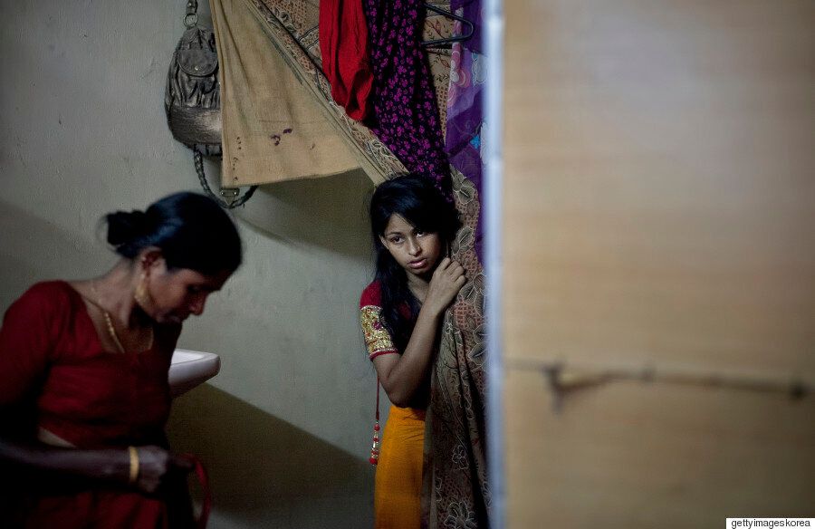 방글라데시 소녀 신부의 가슴 아픈 조혼