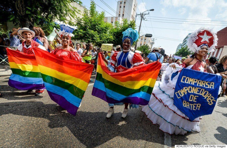 17장의 숨 막히는 사진으로 보는 전 세계의 LGBT