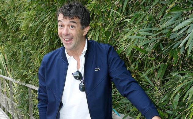 Scarica Gratis Images Stephane Plaza Blague Et Accuse Nagui D Avoir Mis Le Feu A L Une dernière salutations