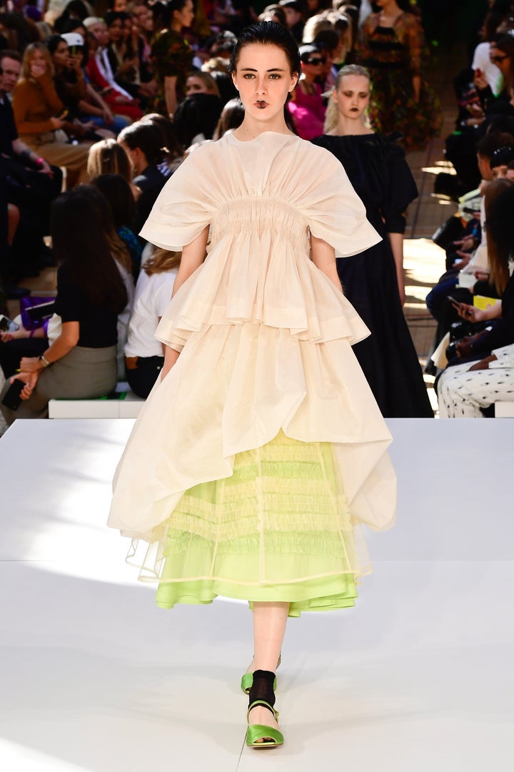 Modèle Molly Goddard