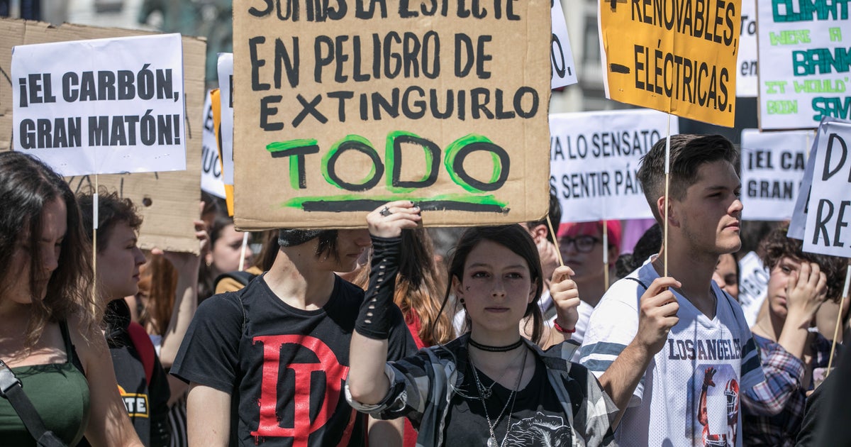 Somos Una Especie En Peligro De Extinguirlo Todo