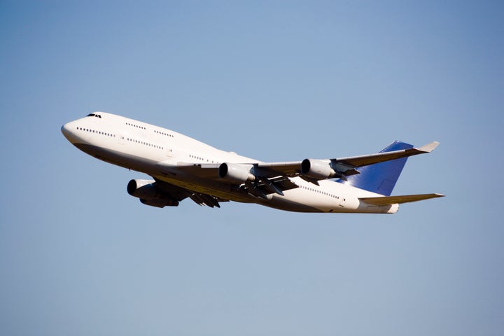 Airplane Water Is Dirtier Than You Think New Study Confirms Huffpost Life Airplane Water Is Dirtier Than You Think New Study Confirms Huffpost Life