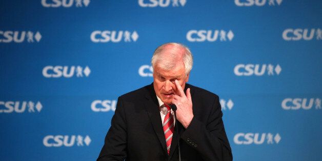 Bavarian Prime Minister and head of the Christian Social Union (CSU) Horst Seehofer gives a news conference at the CSU headquarters after a board meeting in Munich, Germany, November 23, 2017. REUTERS/Michael Dalder