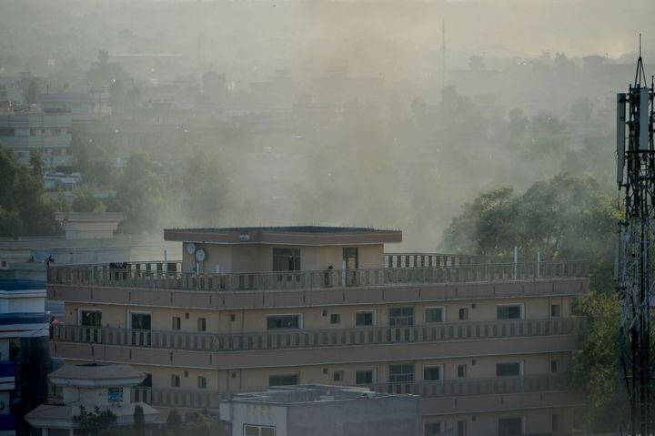 Πολύνεκρη επίθεση των Ταλιμπάν κοντά σε νοσοκομείο στο Αφγανιστάν.