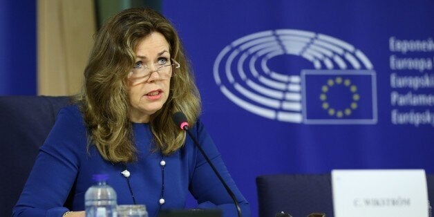 BRUSSELS, BELGIUM - MARCH 7: Chair of the European Parliament Petitions Committee Cecilia Wikstrom explains her draft report about replacement of the Dublin Regulation, responsible to examine applications for asylum seekers in Brussels, Belgium on March 7, 2017. (Photo by Dursun Aydemir/Anadolu Agency/Getty Images)