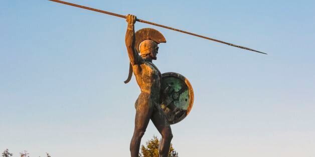 near Kamena Vourla, Central Greece, Greece, Statue of Leonidas on the monument celebrating the Battle of Thermopylae which took place during the Greco-Persian War of 480 BC. (Photo by: Education Images/UIG via Getty Images)