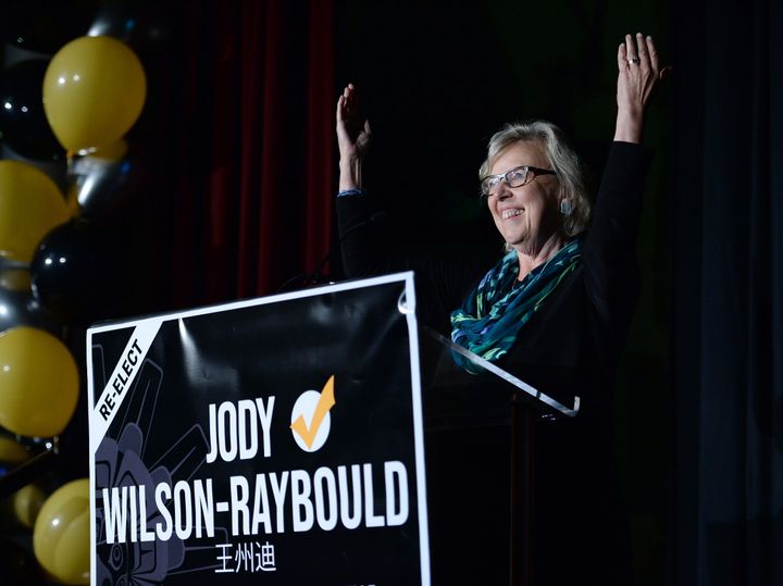 Green Party Leader Elizabeth May introduces independent candidate Jody Wilson-Raybould at a federal election campaign event in Vancouver on Sept. 18, 2019.