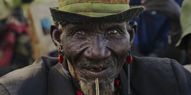 ΦΩΤΟΓΡΑΦΙΑ ΑΡΧΕΙΟΥ. Μέλος φυλής Τοπόσα το 2014