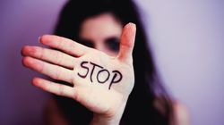 #MeToo: Οι γυναίκες που έχουν υποστεί έστω μία φορά σεξουαλική παρενόχληση είναι πολλές και παίρνουν