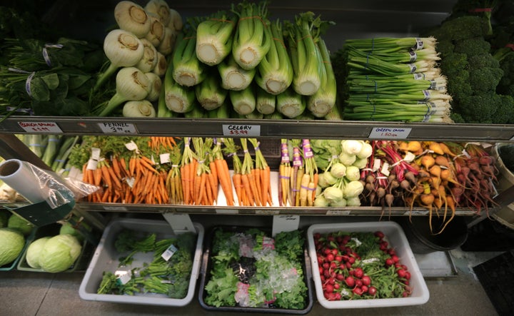 Reducing meat consumption and opting for a more plant-based diet would cut global emissions.
