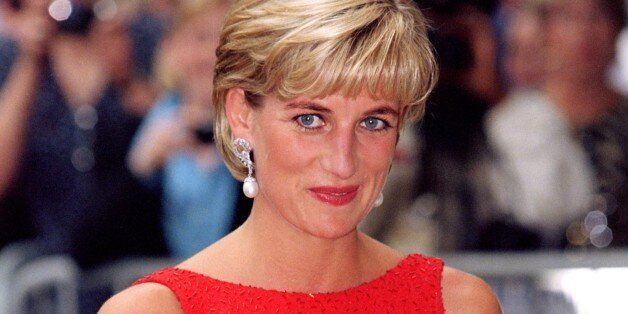 Picture From File:Diana, The Princess Of Wales Visits Washington, Usa.Gala Dinner Held By The American Red Cross, To Raise Funds For Landmine Victims Around The World. . (Photo by Mark Cuthbert/UK Press via Getty Images)