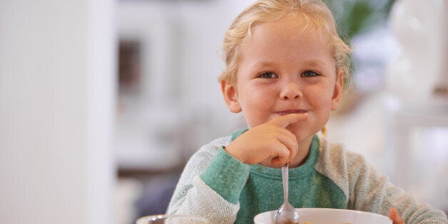 Portrait of a cute little girl eating breakfast at homehttp://195.154.178.81/DATA/i_collage/pi/shoots/783569.jpg